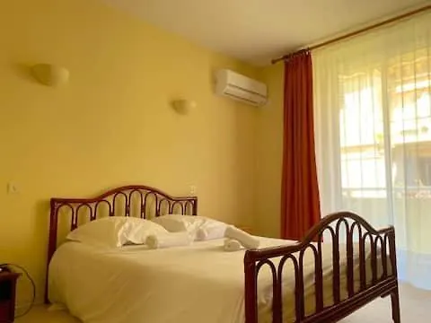 T3 Sacrée Coeur Ajaccio (Corsica)